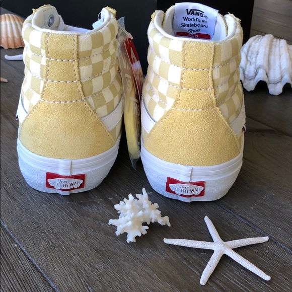 🌴🌼VANS- HIGH TOPS CHECKER BOARD🌼🌴 - Picture 7 of 9